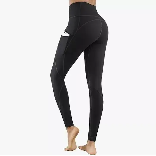 Cén chaoi a bhFíoraíonn Luiteoga Yoga do Riachtanais Éadaí Gníomhacha Nua-Aimseartha?